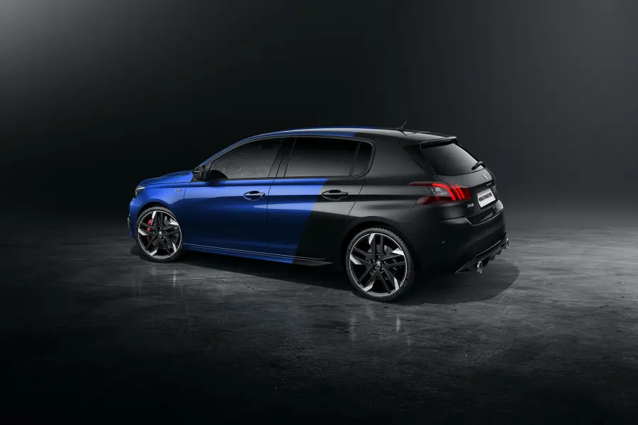 Peugeot 308 GTi: il divertimento a 4 ruote