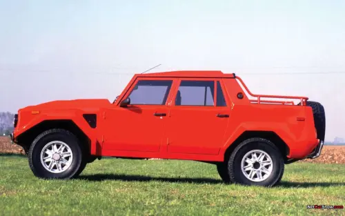 Lamborghini LM003