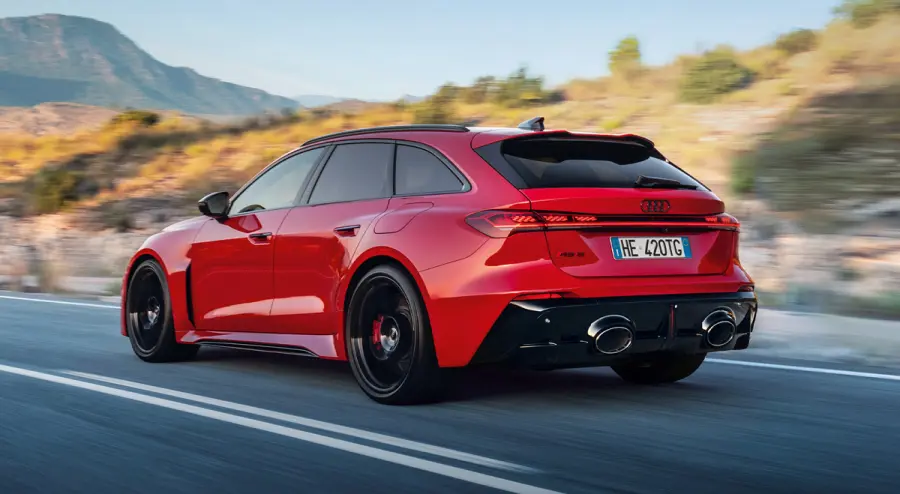Auto sportive Audi: la gamma RS nasce in pista e arriva su strada